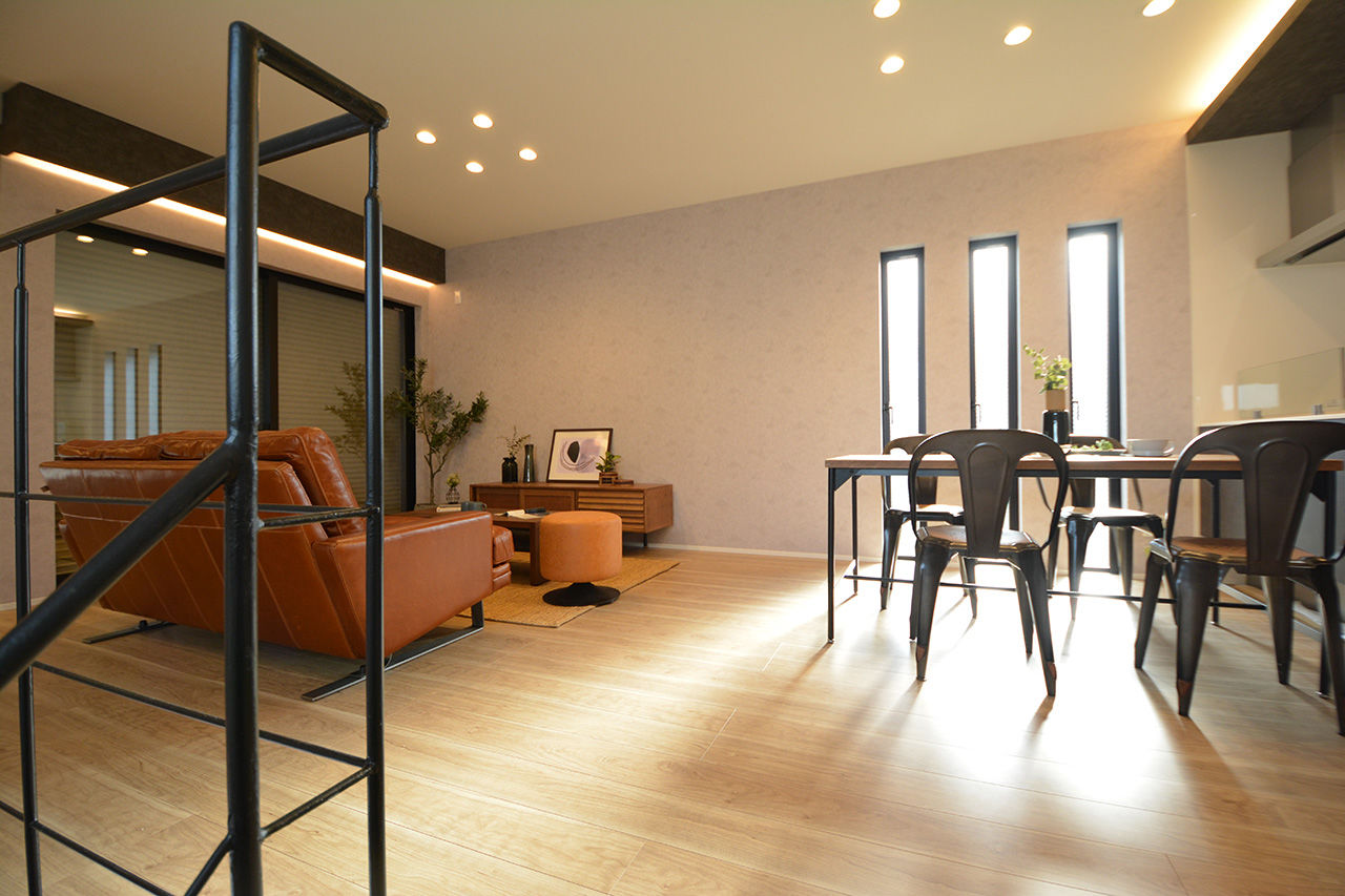 グランディルホーム 【1000万円台×大阪市×30坪×土地探し×2階リビング×間取り有】バルコニーから望む青空に癒される住まいの建築実例画像3