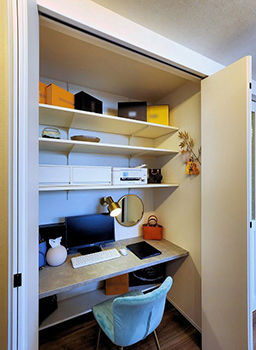 グランディルホーム 【1920万円×約18坪の狭小地×インナーガレージ】友人が多く集う家は、隠せる収納でいつもすっきりの建築実例画像8