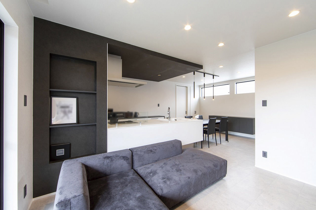 グランディルホーム 【1850万円×モノトーンで魅せる家】黒と白が織りなすスタイリッシュな暮らし方の建築実例画像4