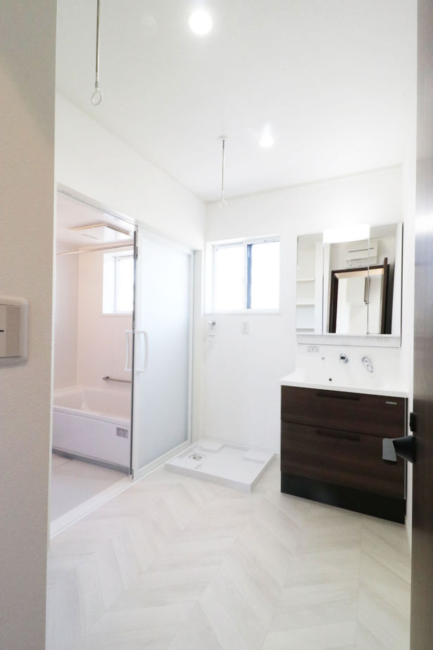 国分ハウジング 仲良し家族のスタイリッシュな平屋の建築実例画像5