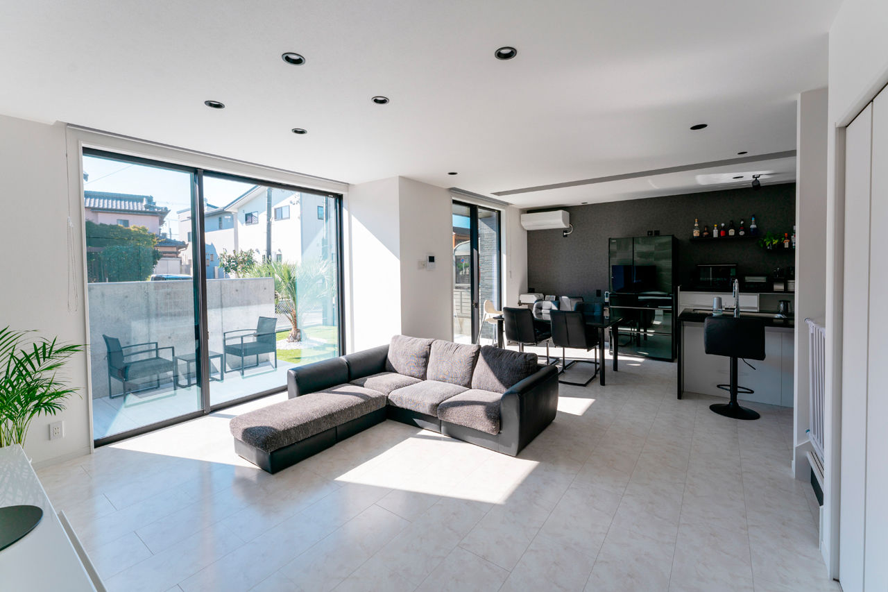 第一伊藤建設 【浜松市｜シンプルモダン｜間取り有】冬は床暖房いらずで夏も爽やか。収納も充実した家事ラクな家の建築実例画像6