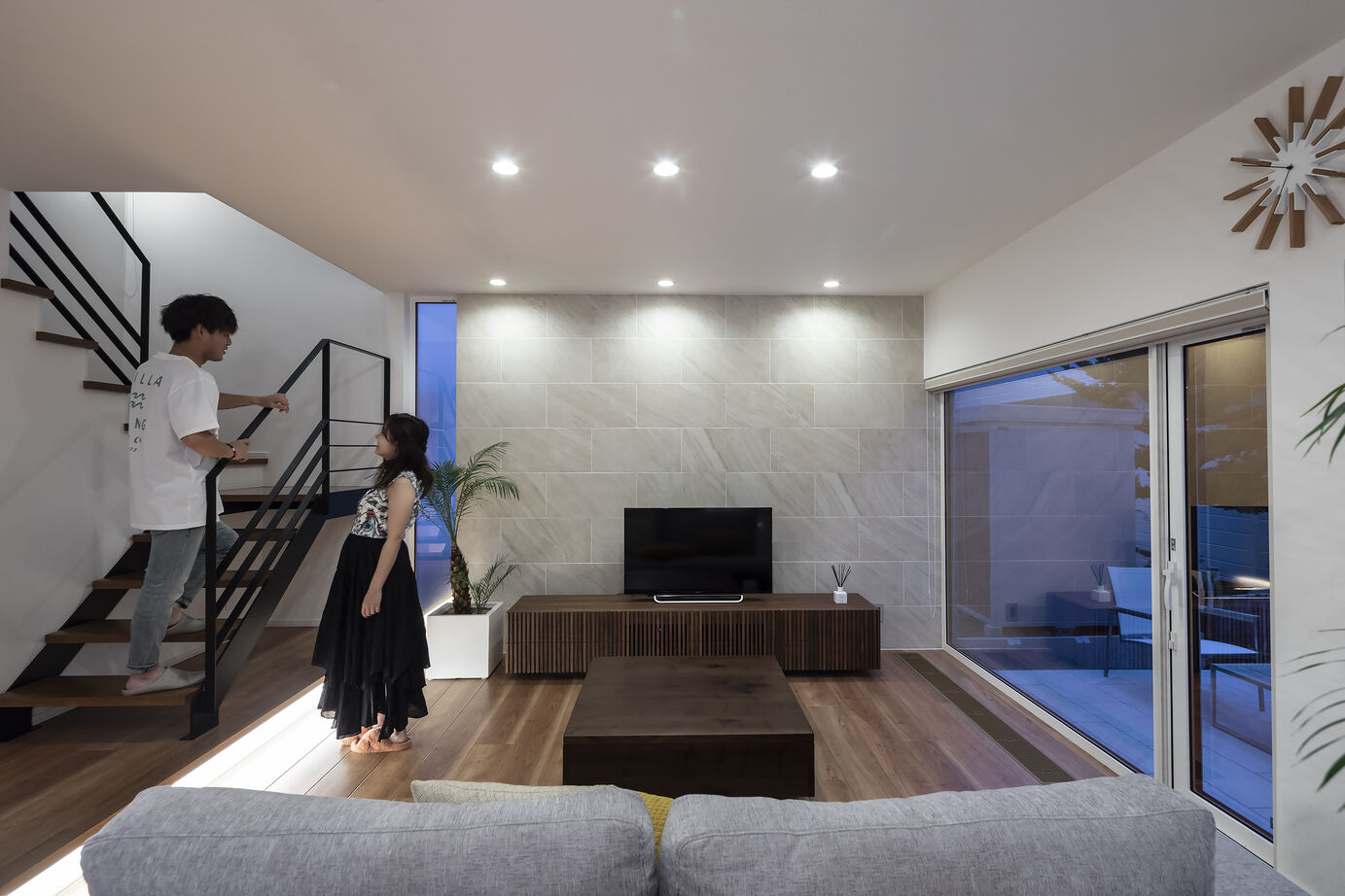 スカイハウス 【札幌市/3000万円台/テラス/ホテルライク】ハワイが好きなふたりの理想。リゾートヴィラのような家にの建築実例画像8