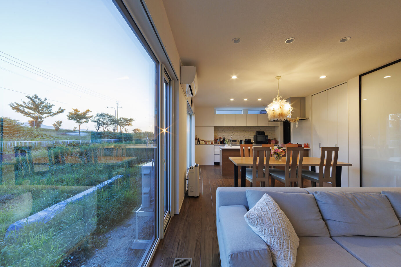 スカイハウス 【札幌市/3000万円台/テラス】四季の景色に癒やされながらリゾート時間を贅沢に楽しむの建築実例画像8