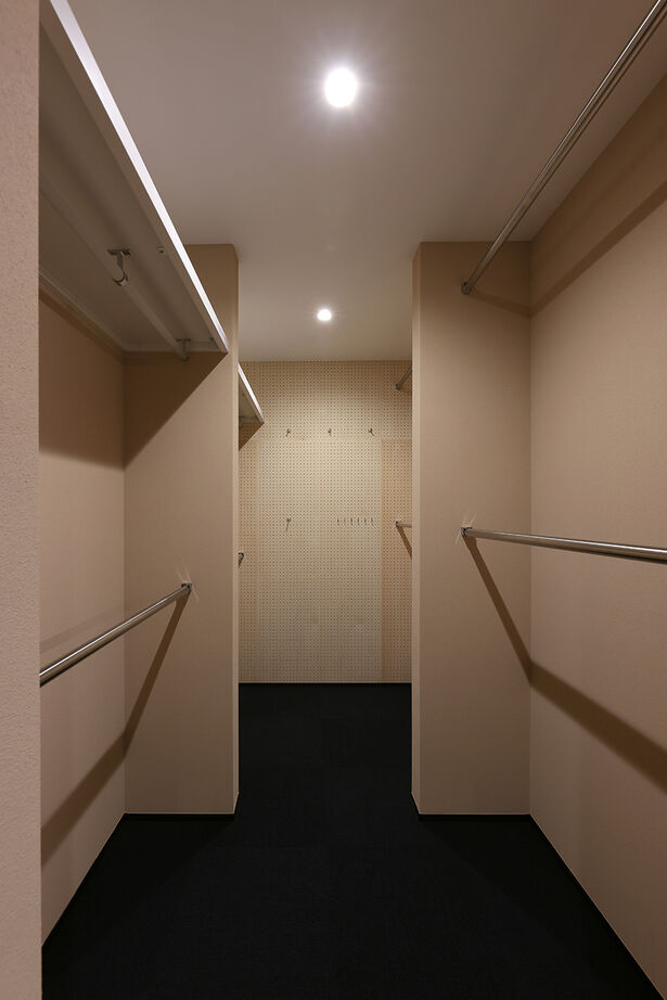 渋沢 【２階リビング｜スマートライフ｜天然素材】天然素材に囲まれた、ちょっとミライの暮らしの建築実例画像9