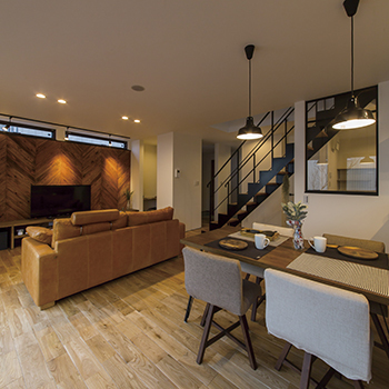 ハウスクラフト 【2000万円台/屋上庭園】洗練された間取りで優雅な時間を。カリフォルニアスタイルのガレージハウス実例の建築実例画像3