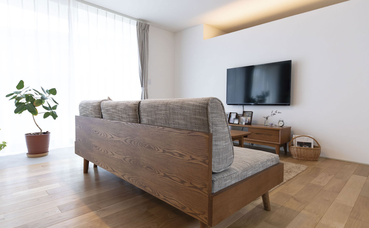 ハウスクラフト 【平屋/間取り図/1000万円台】夫婦2人暮らし。20坪台でも面積以上の開放感!シンプルでコンパクトな平屋実例の建築実例画像17