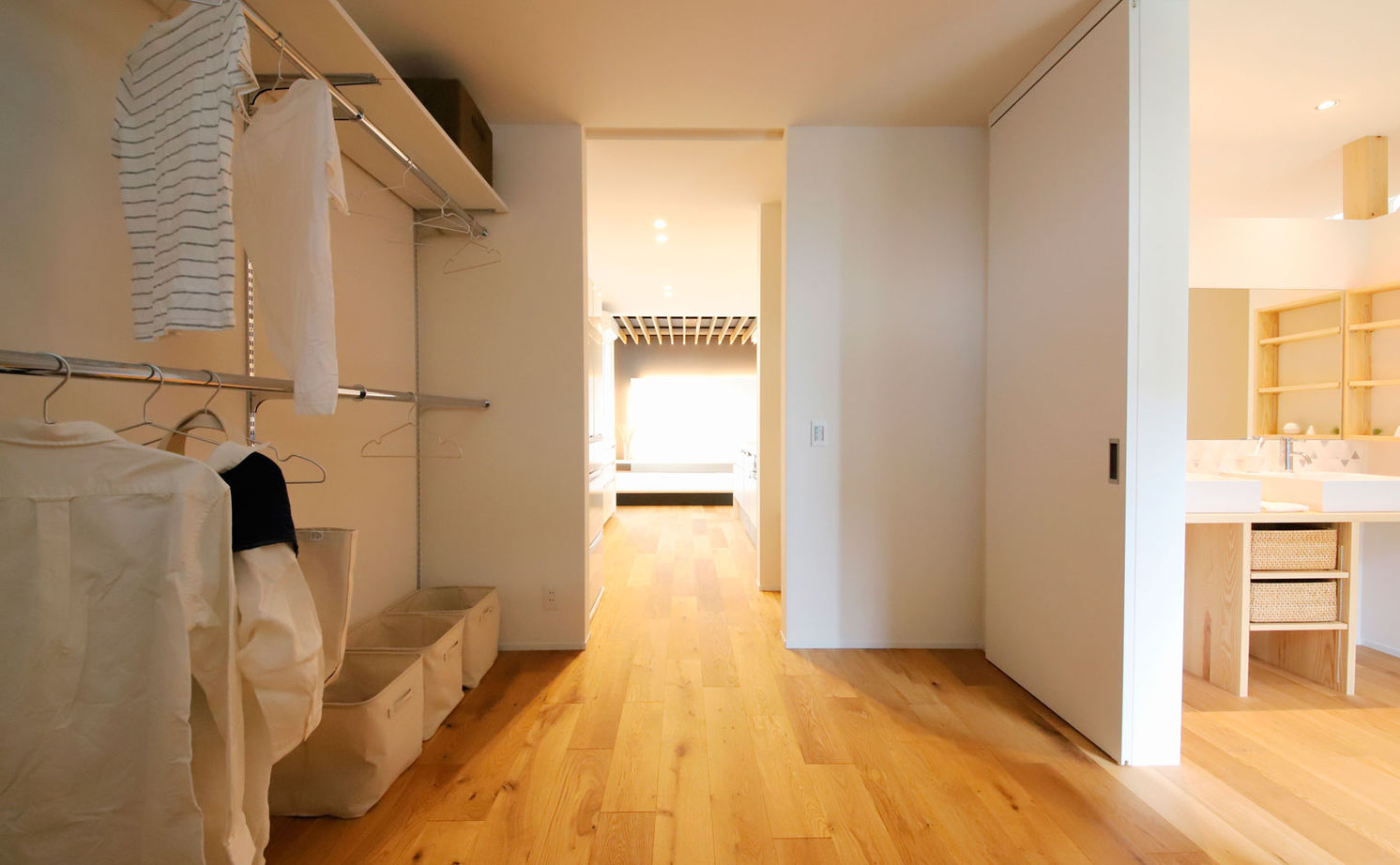 ハウスクラフト 【2000万円台/間取り図/3LDK】SNSで一目惚れしたおしゃれな空間を参考にしたこだわりの平屋に見える2階建ての建築実例画像11