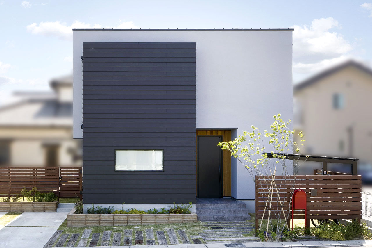 ハウスクラフト ダウンフロアで空間を活用した間取り。土間収納、スタディスペース、ランドリールーム等こだわりを全て実現の建築実例画像1