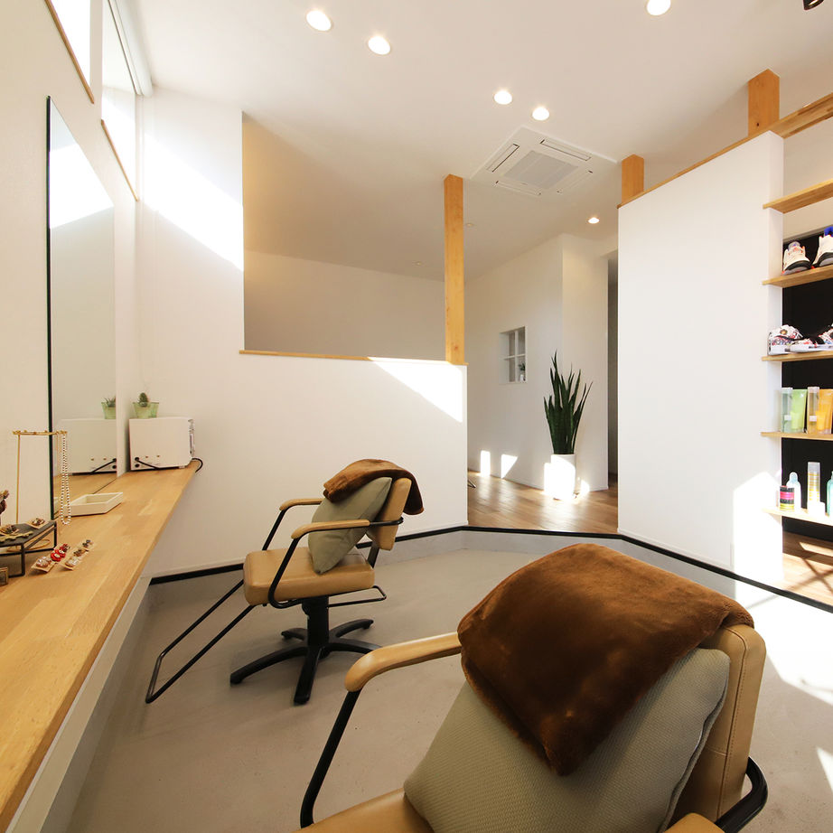 ハウスクラフト 【間取り図】結婚を機に建てたおしゃれな店舗併用住宅！通勤なしで時間節約→子育てなどゆとりのある生活にの建築実例画像5