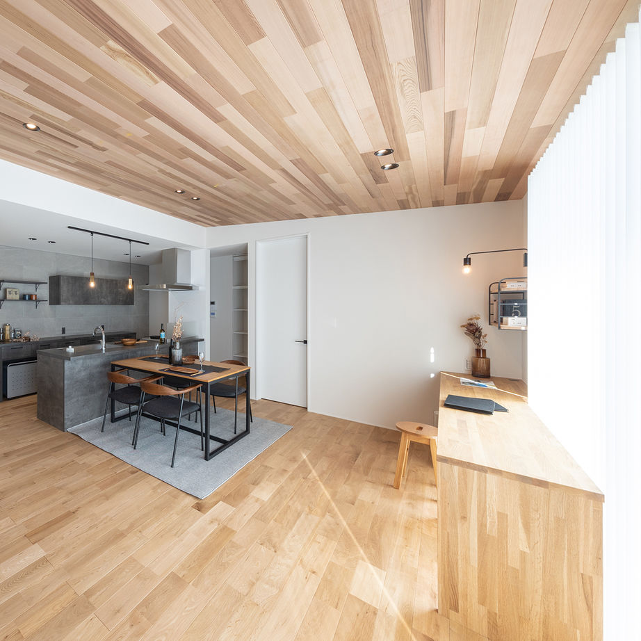 ハウスクラフト 【平屋/間取り図】屋根勾配を活かした開放感。ゆとりあるLDKに家事動線、実現したい基本がつまった平屋住宅の建築実例画像5