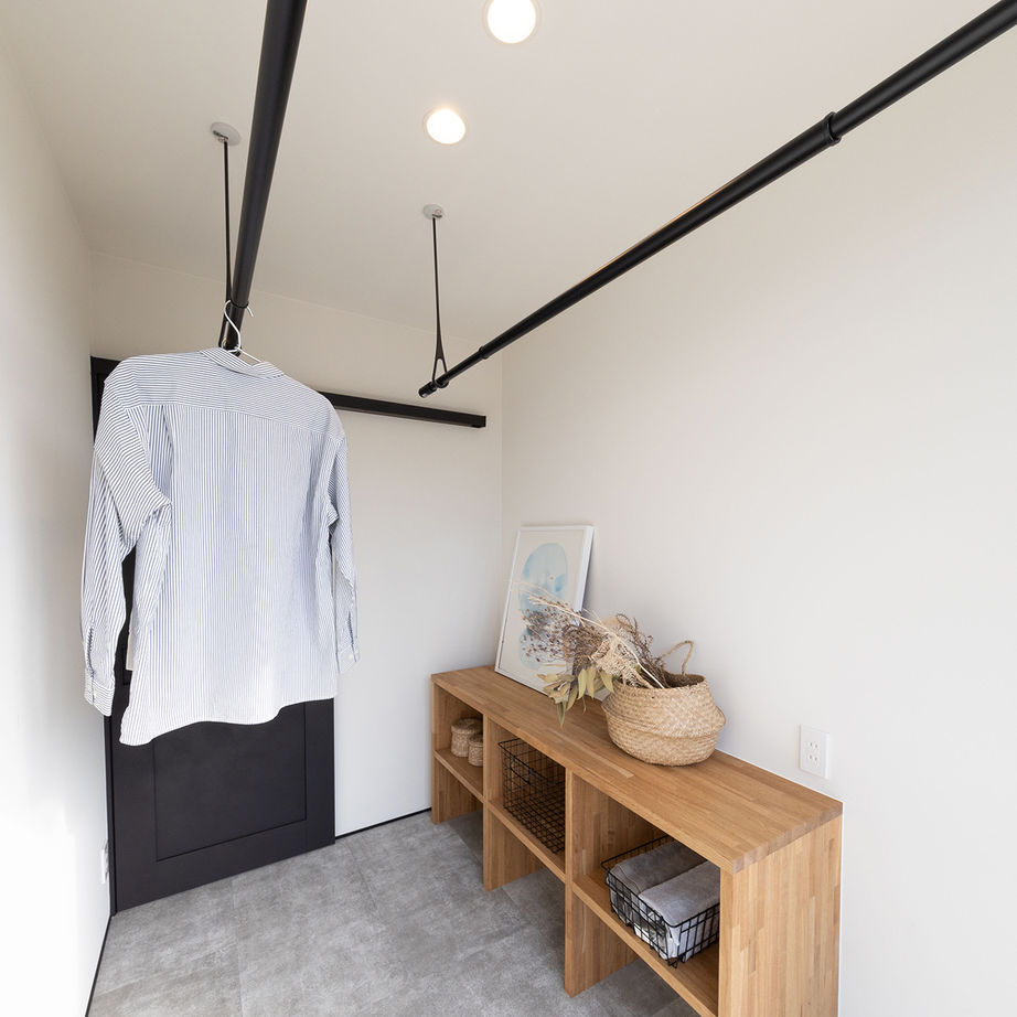 ハウスクラフト 【平屋/間取り図】屋根勾配を活かした開放感。ゆとりあるLDKに家事動線、実現したい基本がつまった平屋住宅の建築実例画像8