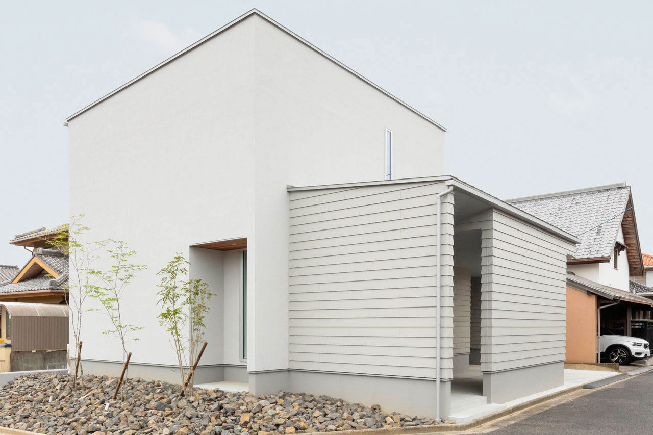 ハウスクラフト 【高断熱/ガレージ/2000万円台/間取り図】2方向に停めるガレージに脱帽。「住みやすくておしゃれ」が叶ったの建築実例画像5