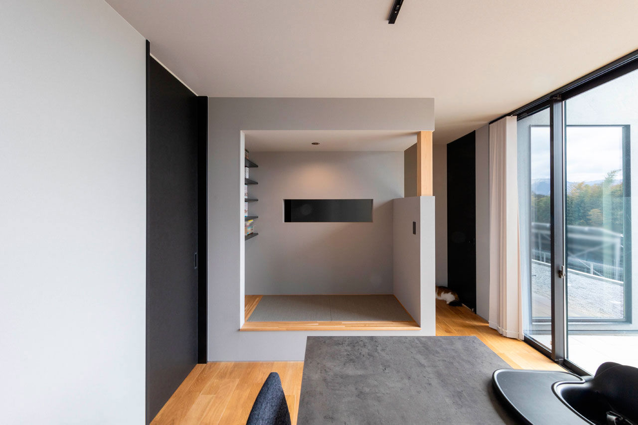 ハウスクラフト 【平屋/29坪/2000万円台/中庭/間取り図】３つの趣味空間にときめく平屋。高性能と窓の工夫で光熱費もダウンの建築実例画像5