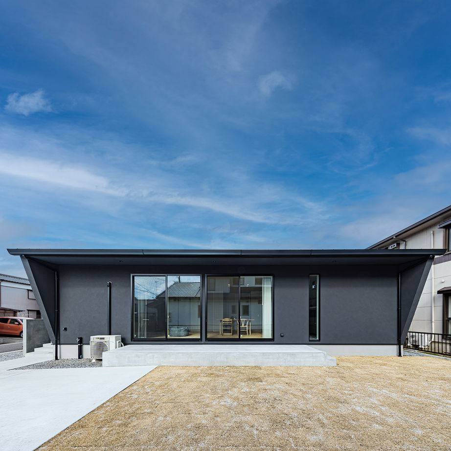 ハウスクラフト 【平屋/30坪/間取り図】シンプルな生活動線で機能的な平屋！家事を楽にしてくれるアイディアも参考にの建築実例画像10