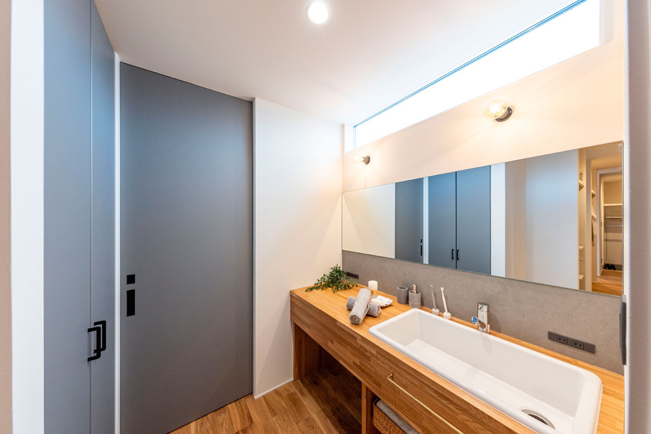 ハウスクラフト 【平屋/タタミコーナー/29坪】ゆとりに満ちたLDKとたっぷり収納、回遊動線が叶った、機能美あふれる平屋の建築実例画像8