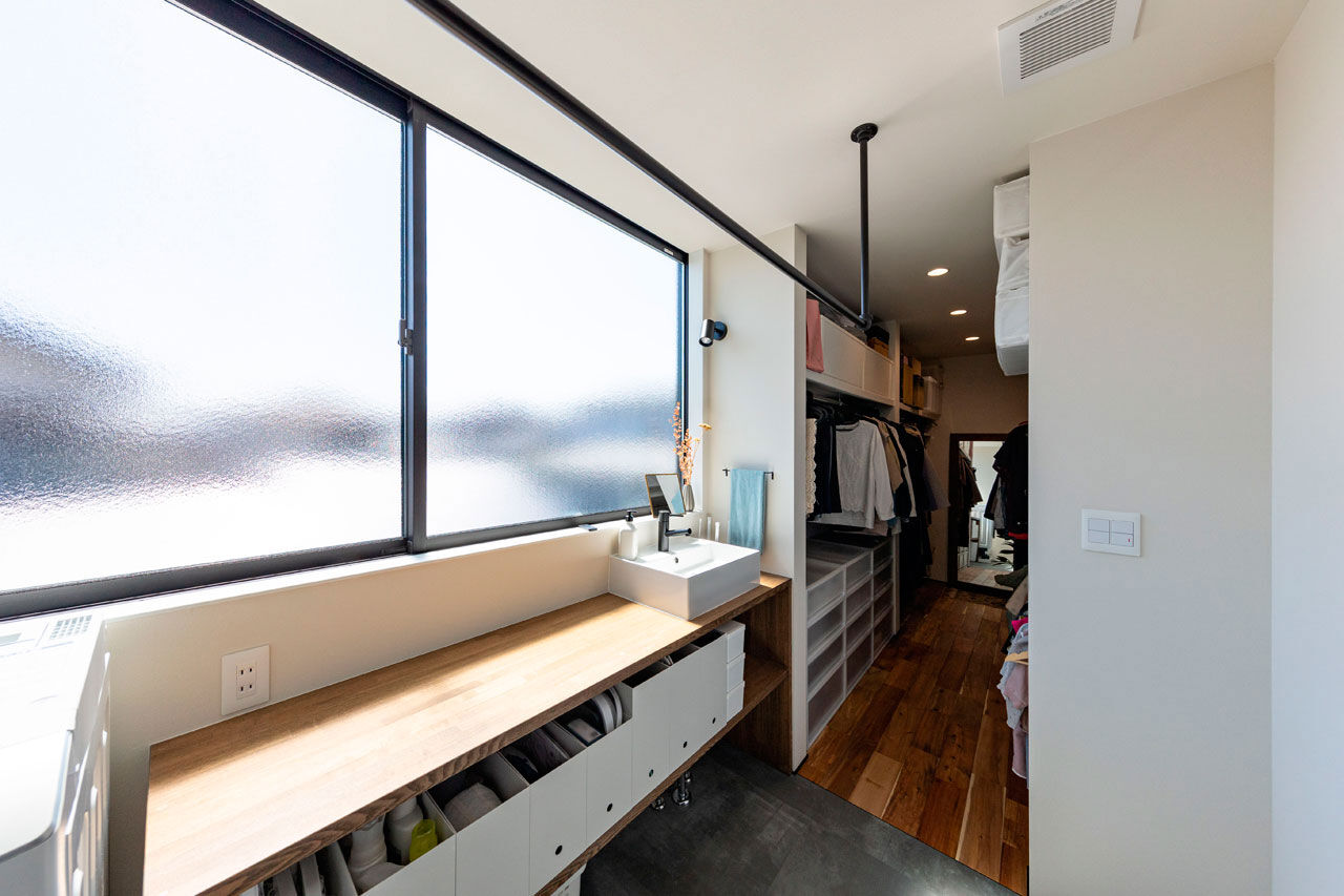 ハウスクラフト 【土間の趣味室/音楽室/31坪】釣り道具の手入れやギター演奏も！趣味に夢中になれる、居場所のある家の建築実例画像9