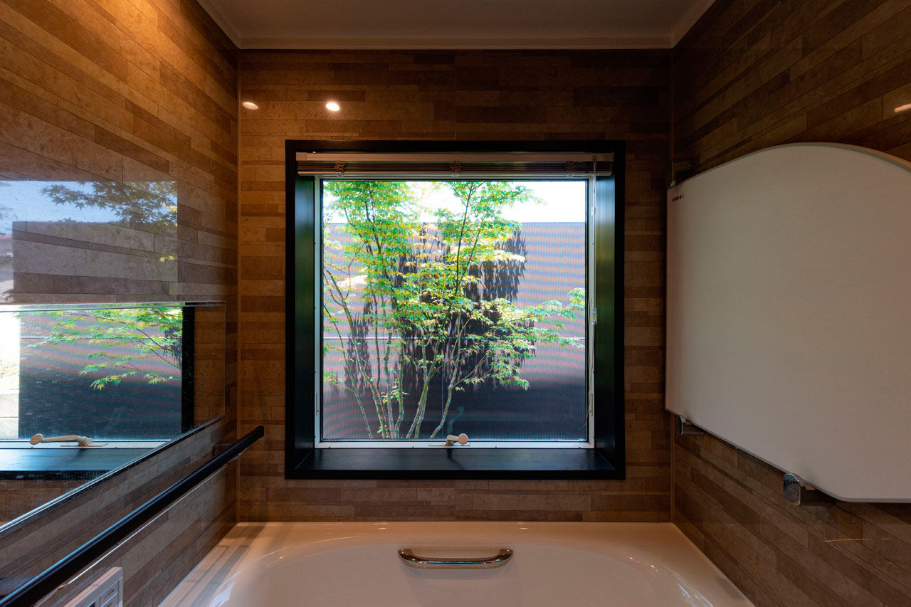 ハウスクラフト 【モダン/吹抜け/41坪】２つのリビングとバルコニーで旅先のような上質を堪能。ラグジュアリーな白の邸宅の建築実例画像7