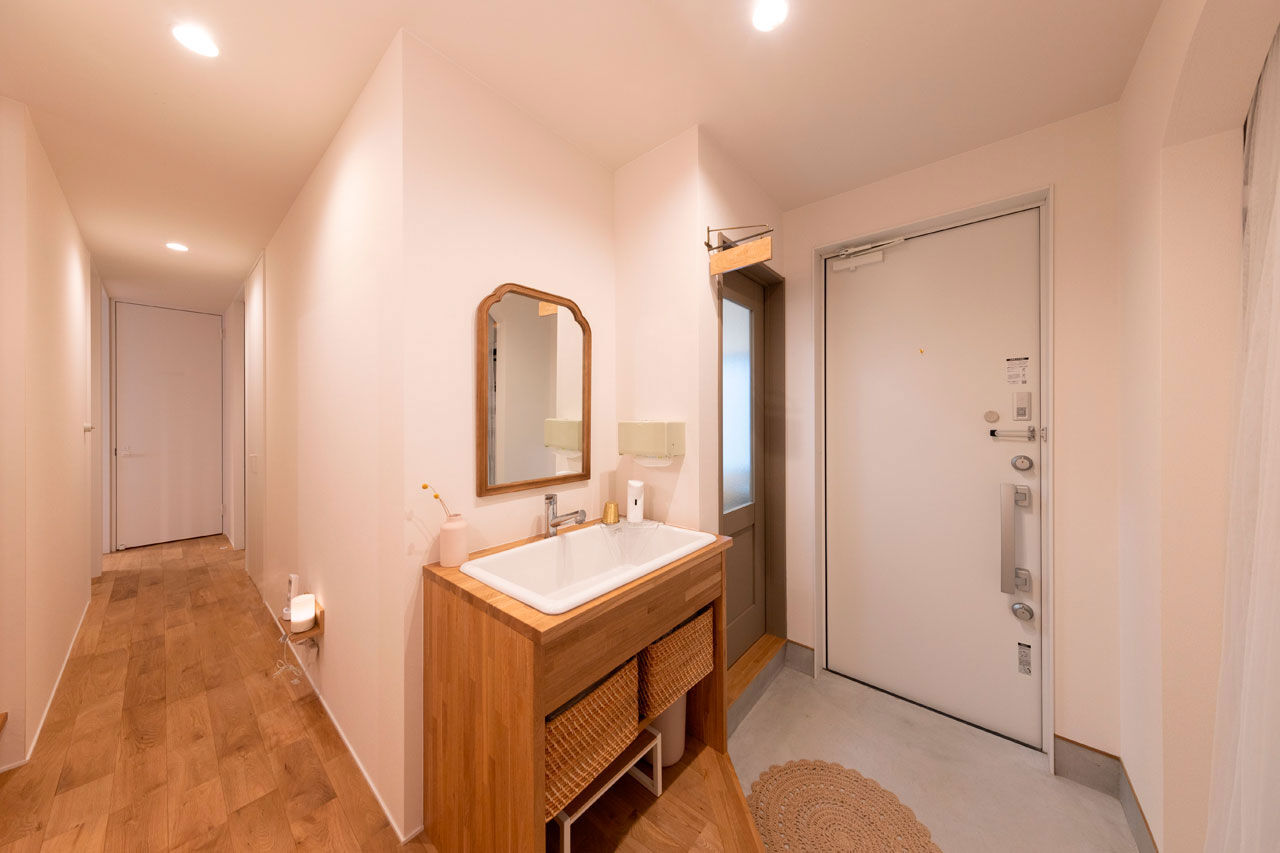 ハウスクラフト 【2階リビング/バルコニー/63坪】広々としたドッグランと2階リビングがつながる、空を間近に楽しむ家の建築実例画像9