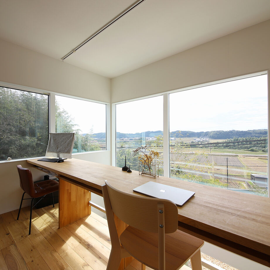 ハウスクラフト 【2000万円台/間取り図/デザイン×性能】自然豊かな立地を活かし、家族との時間を楽しむ店舗併用の2階建ての建築実例画像5