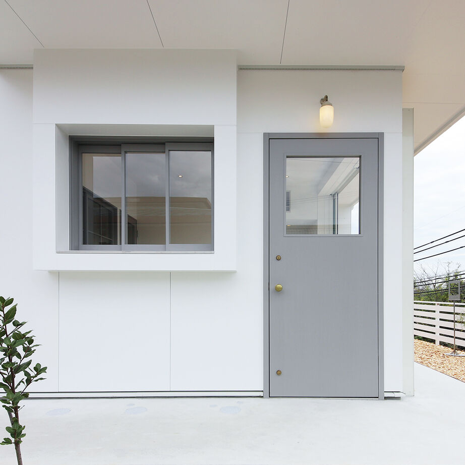 ハウスクラフト 【2000万円台/間取り図/デザイン×性能】自然豊かな立地を活かし、家族との時間を楽しむ店舗併用の2階建ての建築実例画像9