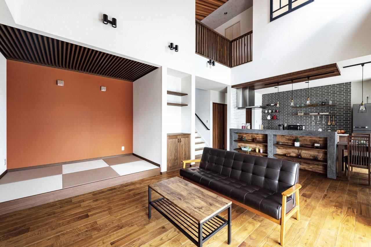 リバティーホーム ココチヨイ家 【2000万円台/3LDK/間取り付】無垢の床。家族がゆったり過ごせる広々リビング×カフェテイストと趣味の部屋の建築実例画像4