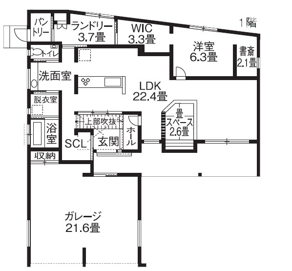 リバティーホーム ココチヨイ家 インナーガレージのあるリッチな外観。正面を通る線路からエントランスや室内が見えない工夫の間取り図（3LDK）１階