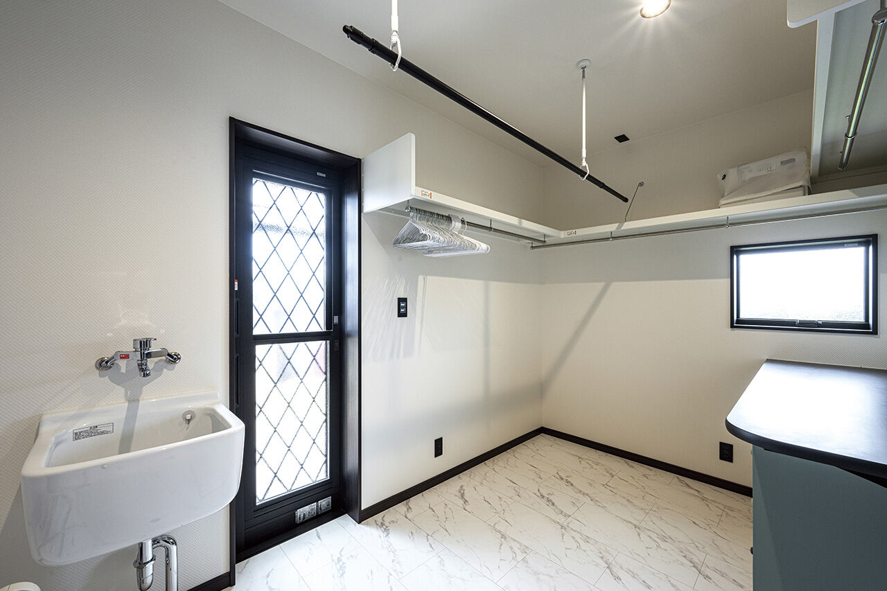 リバティーホーム ココチヨイ家 ビルトインガレージｘロマンｘ大空間の建築実例画像8