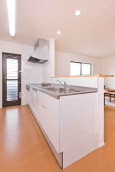 カステルホーム 【1000万円台×収納充実×平屋×シンプル】無駄を省いてゆったり暮らす。平屋の住まいを1500万円以下で実現の建築実例画像4