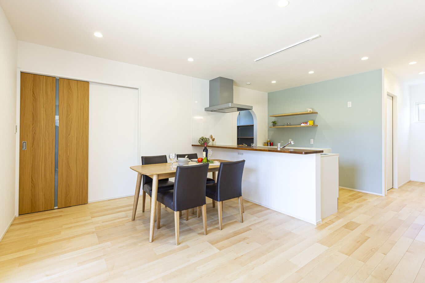 カステルホーム 【東近江市×平屋×1350万円】無駄な空間も予算も削減！今も将来も、暮らしやすいスタイリッシュな平屋の建築実例画像5