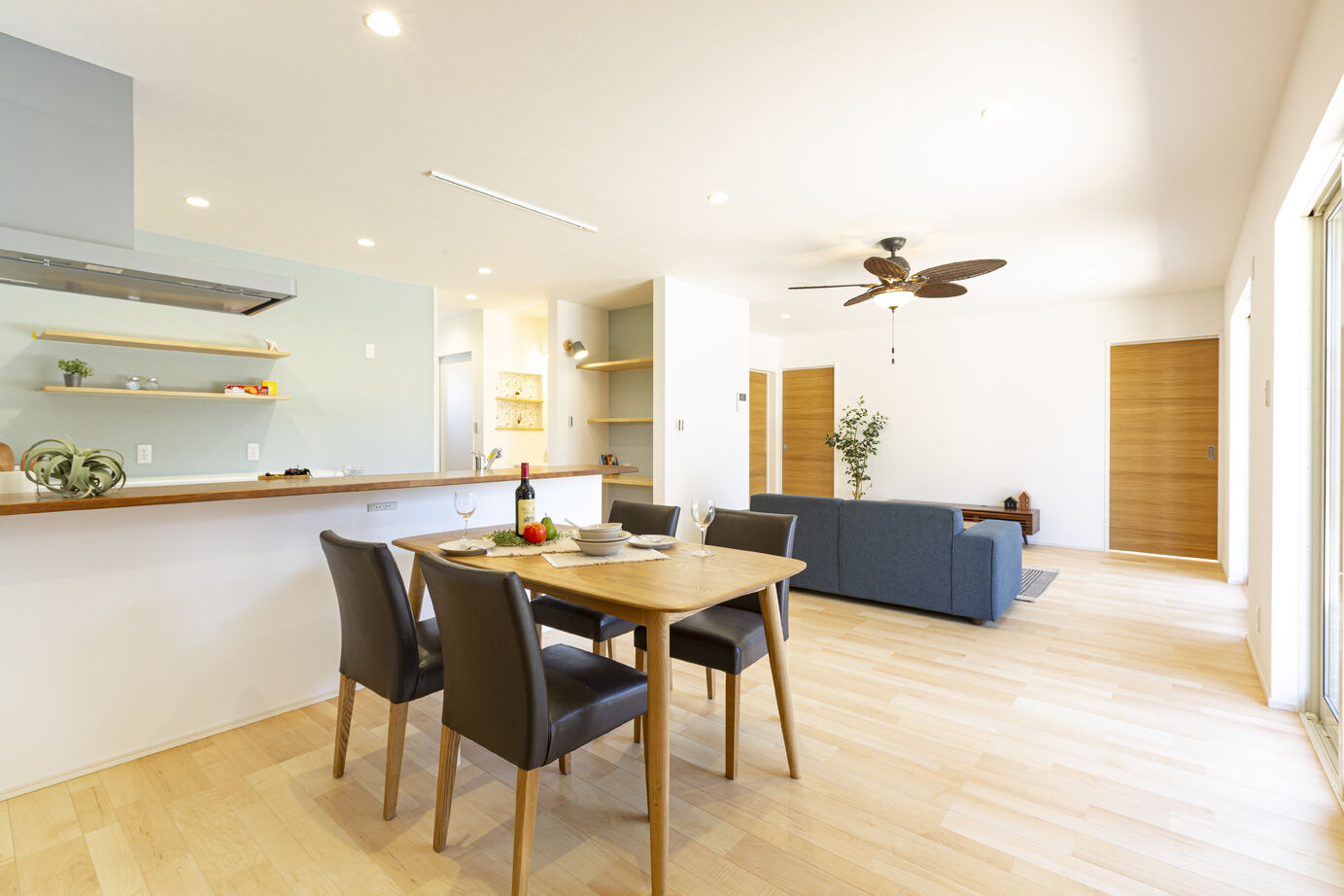 カステルホーム 【東近江市×平屋×1350万円】無駄な空間も予算も削減！今も将来も、暮らしやすいスタイリッシュな平屋の建築実例画像10