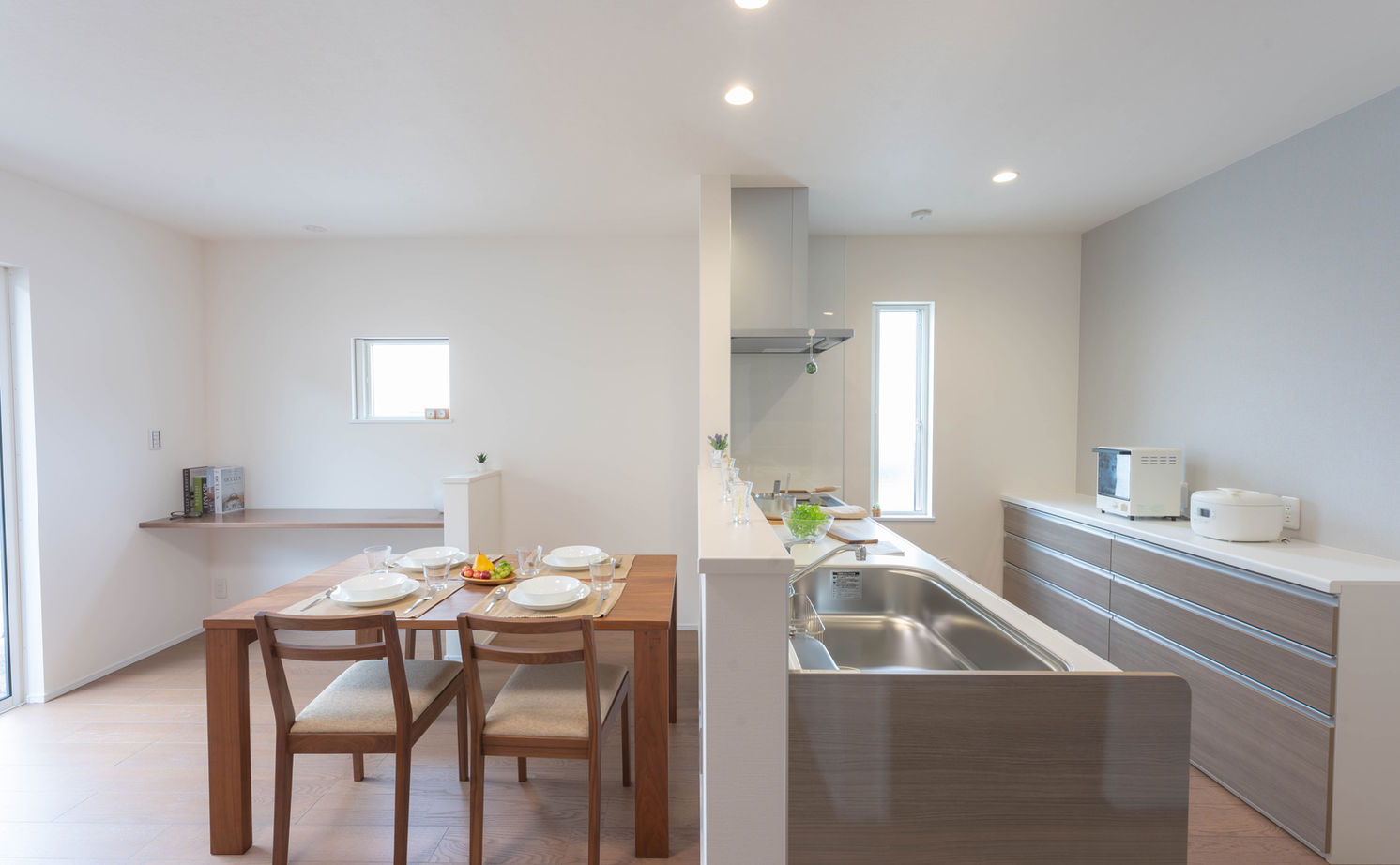 カステルホーム 【趣味室×平屋×1000万円台】趣味を楽しむ大人の平屋。将来を見据えて動線・断熱にこだわって叶えた住まいの建築実例画像5