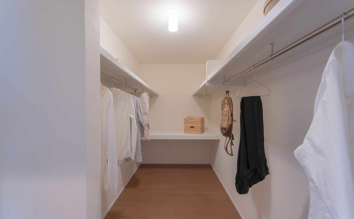 カステルホーム 【趣味室×平屋×1000万円台】趣味を楽しむ大人の平屋。将来を見据えて動線・断熱にこだわって叶えた住まいの建築実例画像10