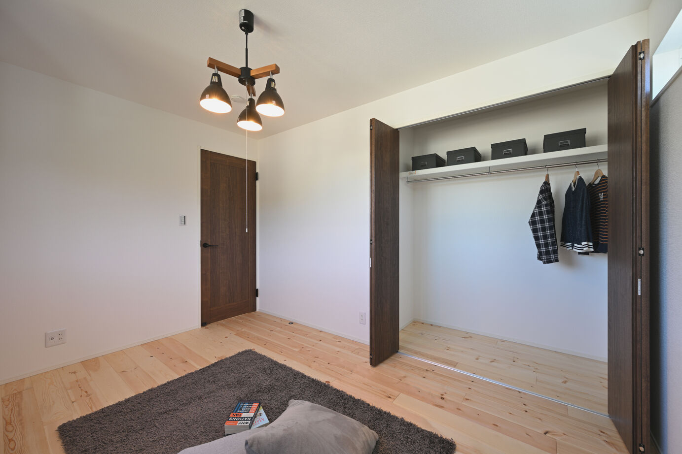 カステルホーム 【1000万円台×収納力】外部収納のあるコンパクトながら暮らしやすい家の建築実例画像10