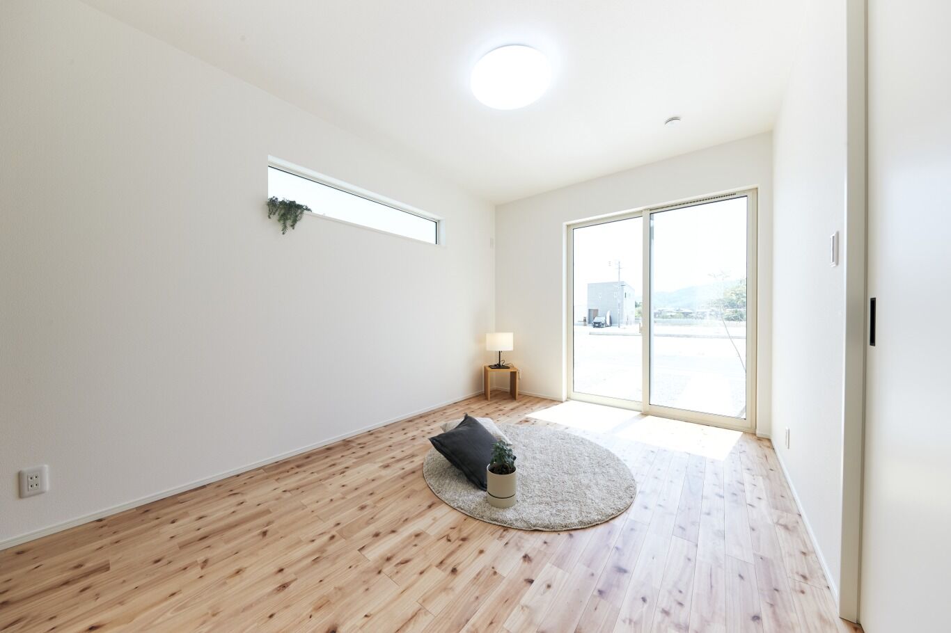 カステルホーム 【無垢材×1917万円】家事動線◎おうち時間を豊かに彩る、自由空間のある家の建築実例画像8