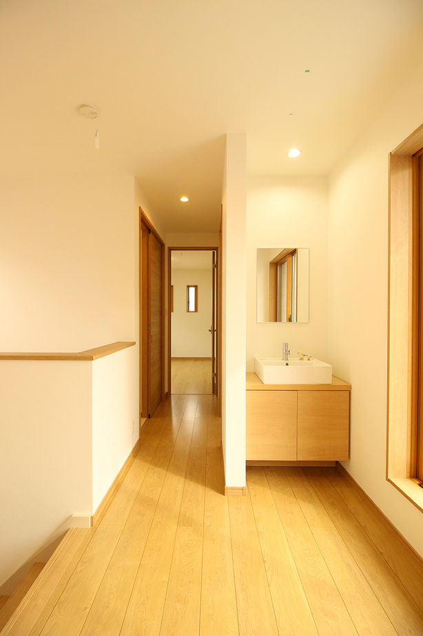 EASTYLE HOME（イースタイルホーム） 【1000万円台×ZEH×間取り図】太陽光発電9kW搭載。月々のランニングコストを抑えて豊かに暮らす家の建築実例画像8