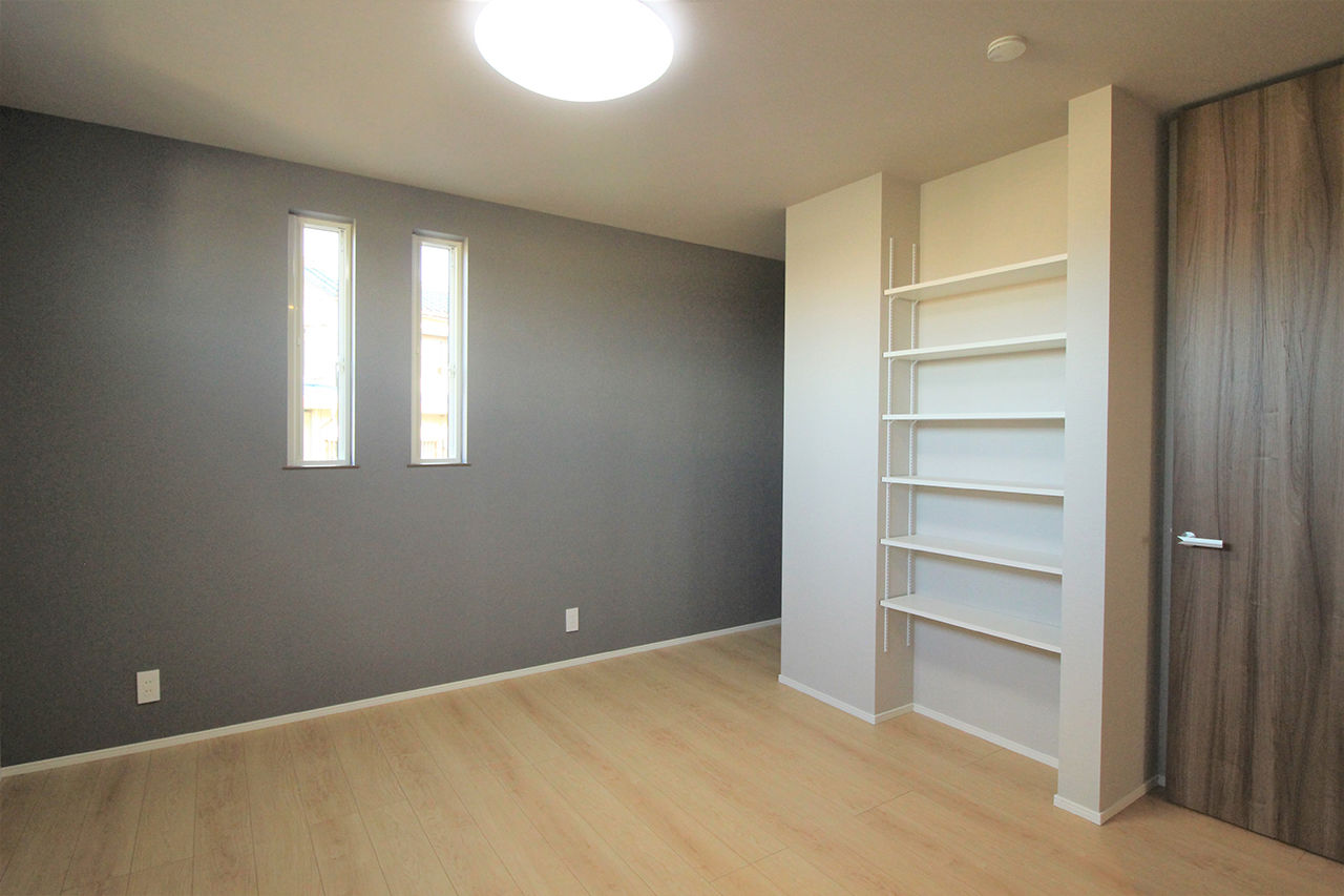 EASTYLE HOME（イースタイルホーム） 【1000万円台×自然素材×間取り図】ガルバの外観にカバ桜の無垢フローリング。質は高めてコストを抑えた家の建築実例画像8