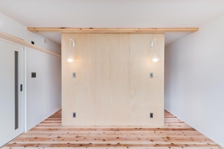 マドリヤアーキテクツ一級建築士事務所 【1500万円/間取り図有/がけ地隣接】狭小地・変形地・がけ地の技術集団が作る造作いっぱいのこだわりの家の建築実例画像6