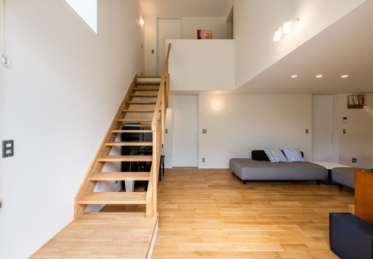 マドリヤアーキテクツ一級建築士事務所 【2158万円/シンプル】温もりと静寂を備えたナチュラルな住まい。大開口のオリジナル木製サッシがポイントの建築実例画像8