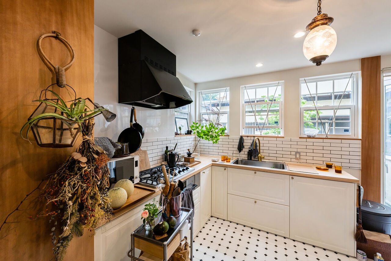 マドリヤアーキテクツ一級建築士事務所 難しい立地も設計の工夫で克服。デザインクオリティと絶妙なコストバランスも見どころの建築実例画像4