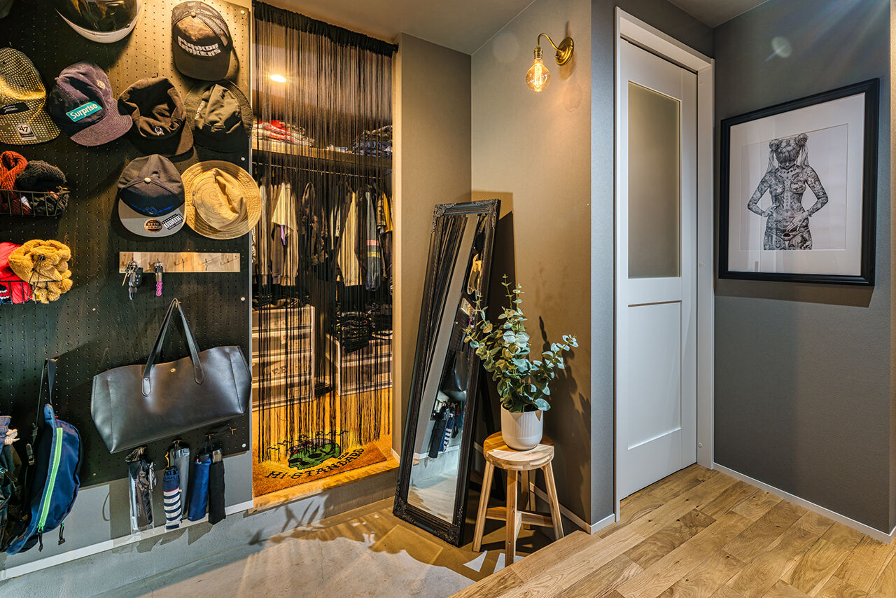 マドリヤアーキテクツ一級建築士事務所 【西多摩郡／２階リビング／間取図】身支度を整える1階、くつろぎの2階。快適な生活動線を叶えた住まいの建築実例画像8