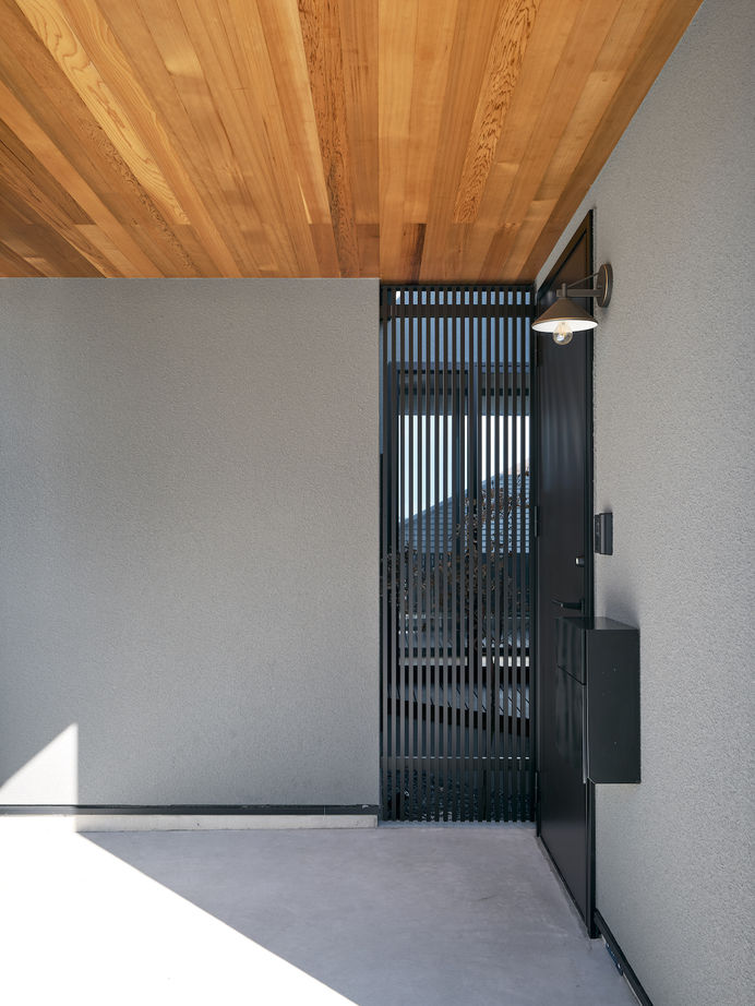 建築工房 【1500万円～/奈良県/28坪/間取り有】吹き抜けと窓が眺望を暮らしの中に、2つの庭が内と外を繋ぐ家の建築実例画像11