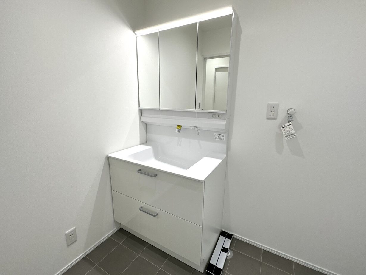 クラプトハウス 【滋賀県丨２階建丨4LDK丨1300万円丨間取り図有】大容量収納を備えた4人家族にぴったりな家/太陽光付きの建築実例画像5