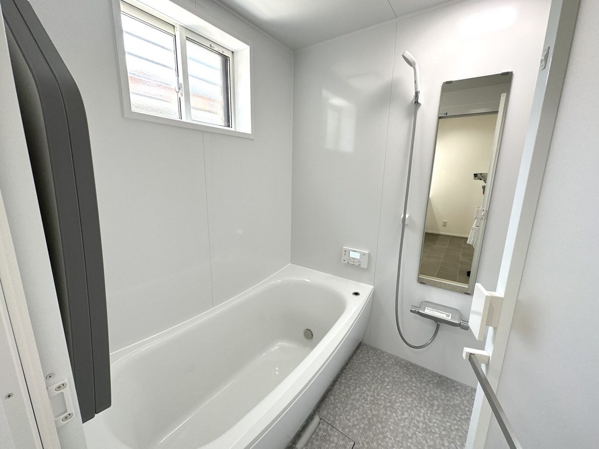 クラプトハウス 【滋賀県丨２階建丨4LDK丨1300万円丨間取り図有】大容量収納を備えた4人家族にぴったりな家/太陽光付きの建築実例画像6