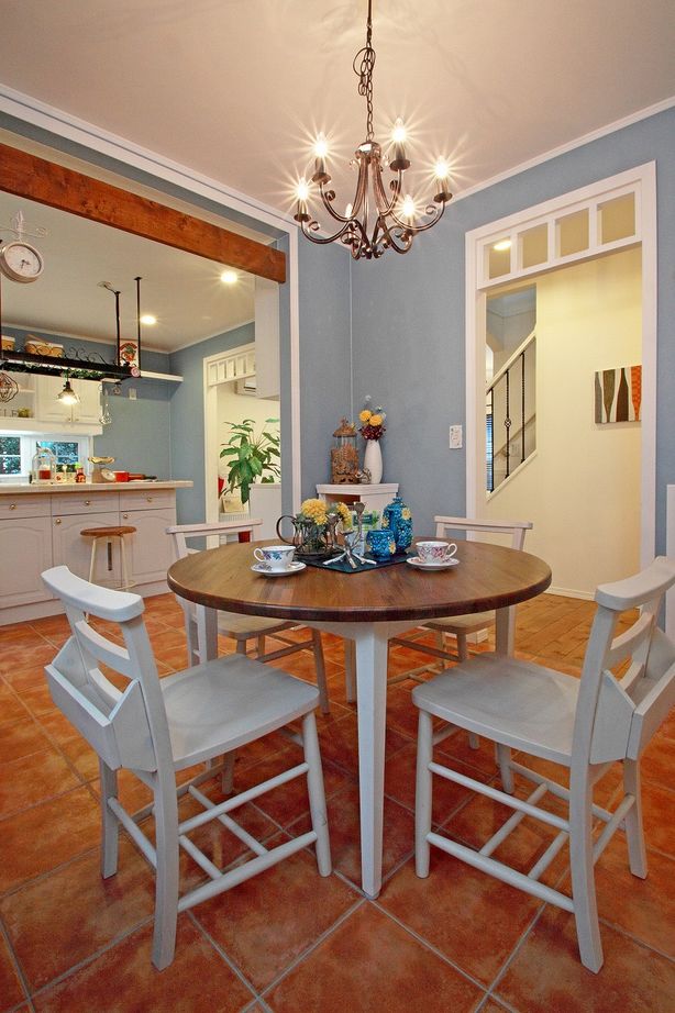 セルコホーム札幌南・札幌中央 【輸入住宅/2000万円台/札幌市/カバードポーチ/アメリカンテイスト】外観が際立つアメリカンテイストの家の建築実例画像4