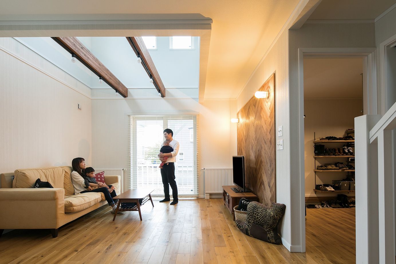 セルコホーム札幌南・札幌中央 【輸入住宅/カリフォルニアスタイル/ヘリンボーン】タイルテラスが印象的なサーファーズハウスの建築実例画像5