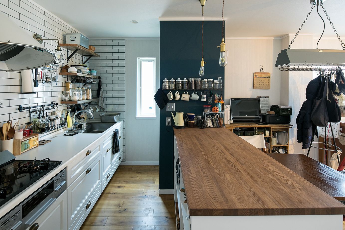 セルコホーム札幌南・札幌中央 【輸入住宅/カリフォルニアスタイル/ヘリンボーン】タイルテラスが印象的なサーファーズハウスの建築実例画像7