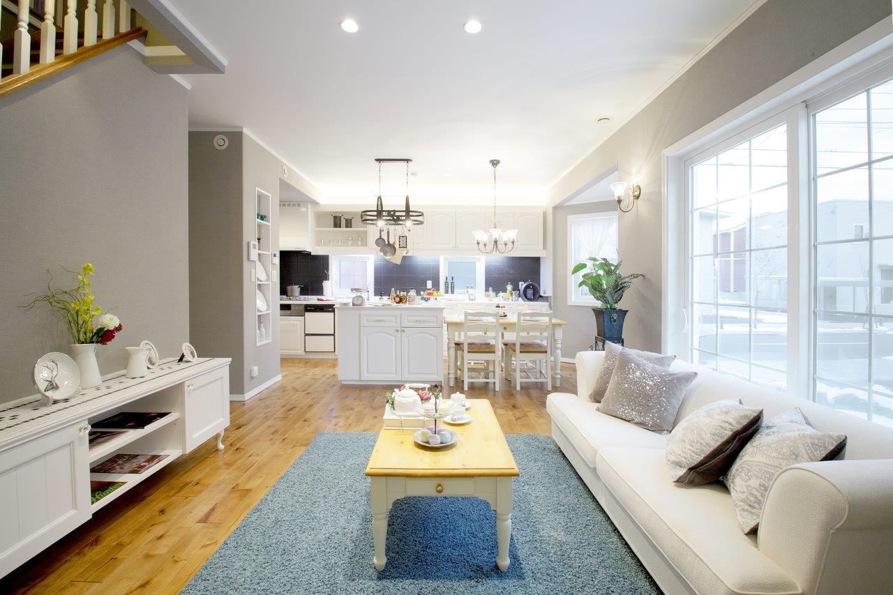 セルコホーム札幌南・札幌中央 【輸入住宅/ビルドインガレージ/4LDK/大人インテリア/札幌市】ガレージが主役の輸入住宅の建築実例画像2