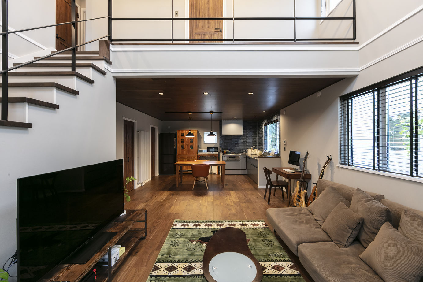 セルコホーム札幌南・札幌中央 【輸入住宅/札幌市/ビルトインガレージ/サーファーズハウス】趣味を詰め込んだ遊びゴコロのある住まいの建築実例画像5