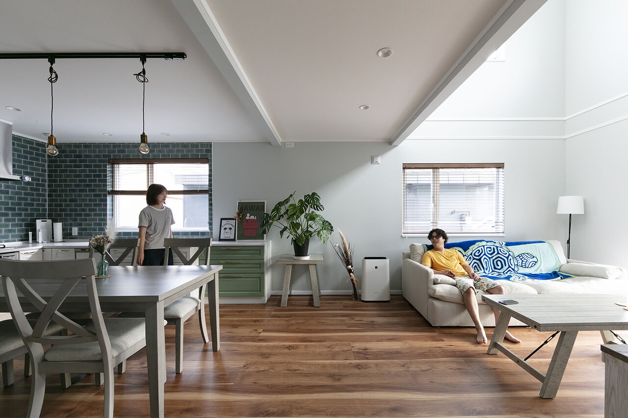 セルコホーム札幌南・札幌中央 【輸入住宅/3000万円台/札幌市/ビルトインガレージ】愛車と共に暮らす、西海岸テイストのガレージハウスの建築実例画像4