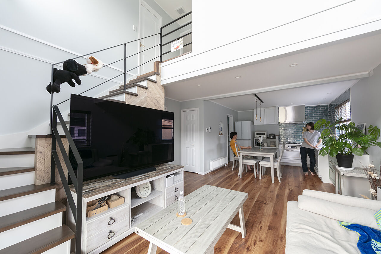 セルコホーム札幌南・札幌中央 【輸入住宅/3000万円台/札幌市/ビルトインガレージ】愛車と共に暮らす、西海岸テイストのガレージハウスの建築実例画像5